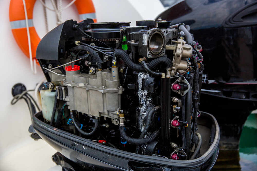 Outboard Motor & Servicing — Outlaw Marine and 4x4